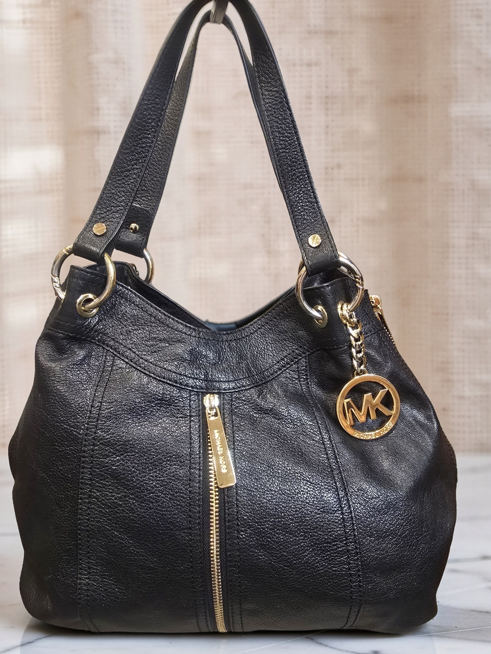 Michael Kors Moxley Black Pebbled Leather Hobo Shoulder Bag